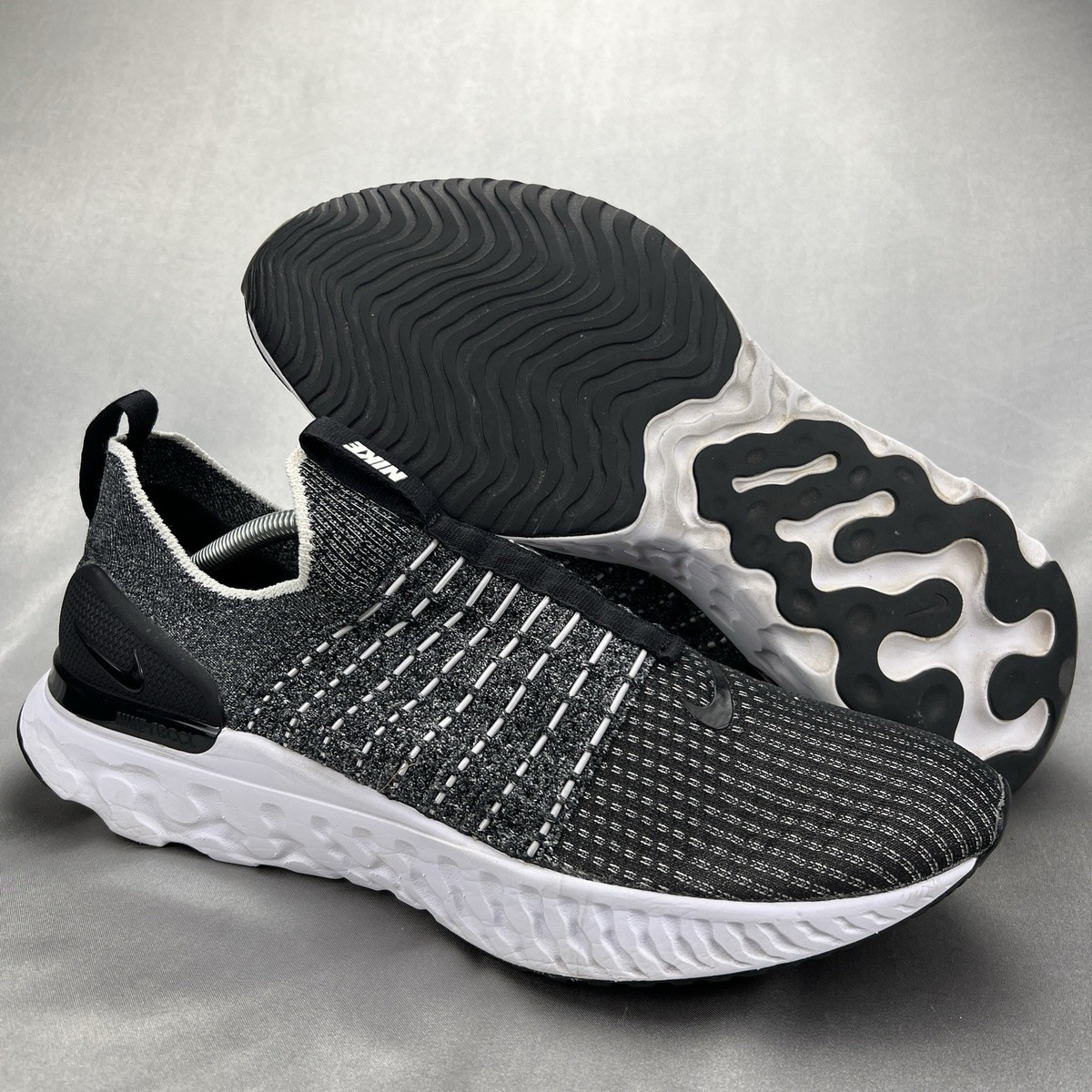 Nike React Phantom Run Flyknit 2 Running Shoes Men\'s 12 Nike React Phantom Run Flyknit 2 Black White DQ7647 001  main image 3
