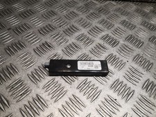 MERCEDES-BENZ E-Klasse Coupe C207 Antenne Verstärker Amp 2048200189
