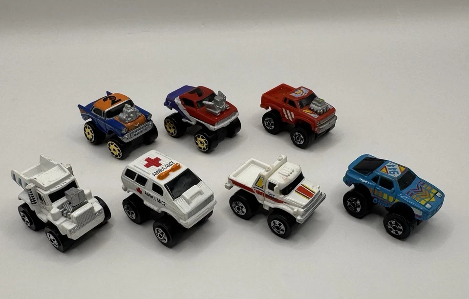 Lot of 7 Vintage Micro Machines Monster Trucks Rare - Image 2 of 4