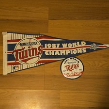 MLB Minnesota Twins 1987 World Series Champions Pennant & Pinback Button