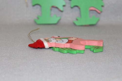 Avon Surf's Up Santa Ornament Lot of 7 Coast to Coast Flamingo Wood USED EX - Picture 10 of 17