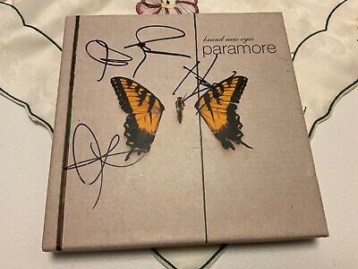 paramore (limited Edition)Brand New Eyes vinyl/cd/dvd box set