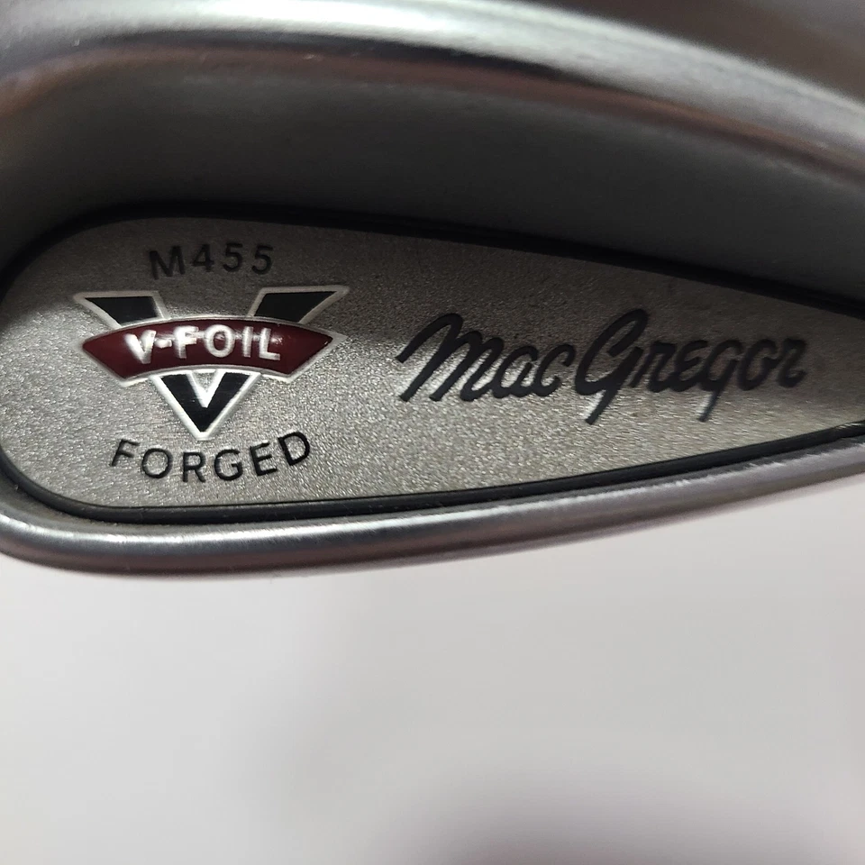 MacGregor V-Foil M455 8 Iron Senior Flex Graphite Shaft RH 38 Inches EXC COND - Image 2 of 4