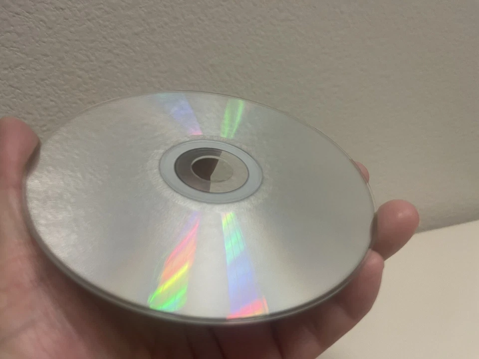 Macintosh OS-X Apple World Book 2003 Edition Media CD Computer Software 7.0 - Image 2 of 2