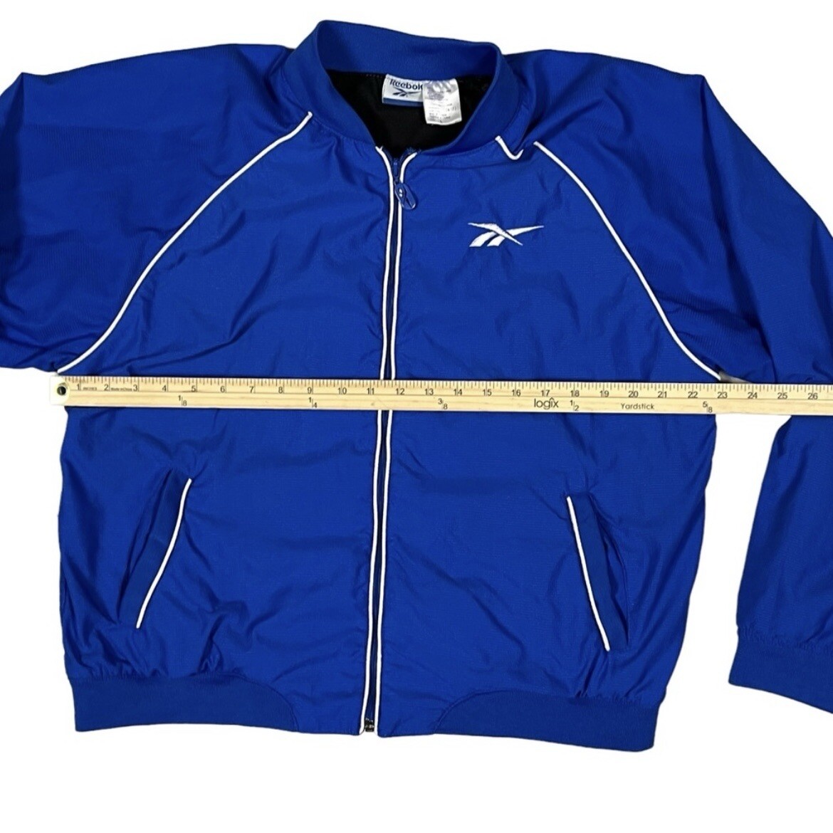 Reebok track jacket pink × navy y2k 平成 L Reebok x Barbie Track Jacket | PacSun