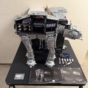 マー坊 LEGO 75313 AT-AT | Brickset