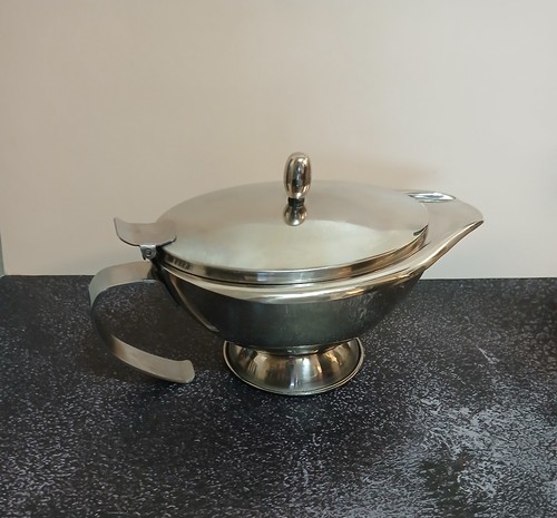 OGGI Stainless Steel Double Wall Gravy Server - Just in time for Thanksgiving !