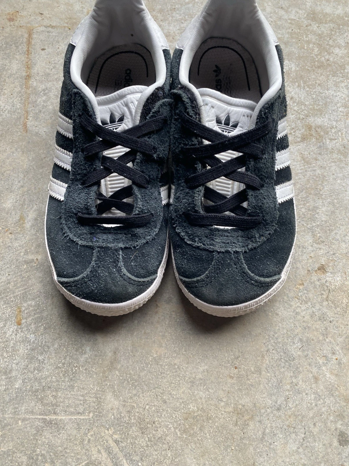 Scarpa da calcio indoor Adidas Gazelle taglia 10k usata delicatamente