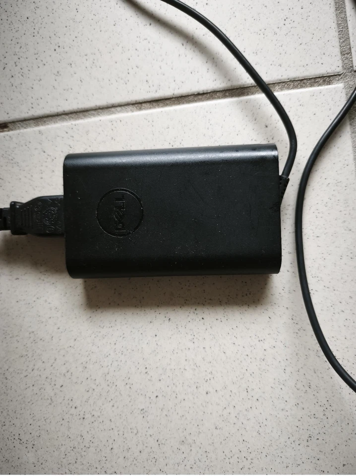 Dell Latitude 7400 · i5-8365 · 32GB · 256GB, photo 4 sur 4