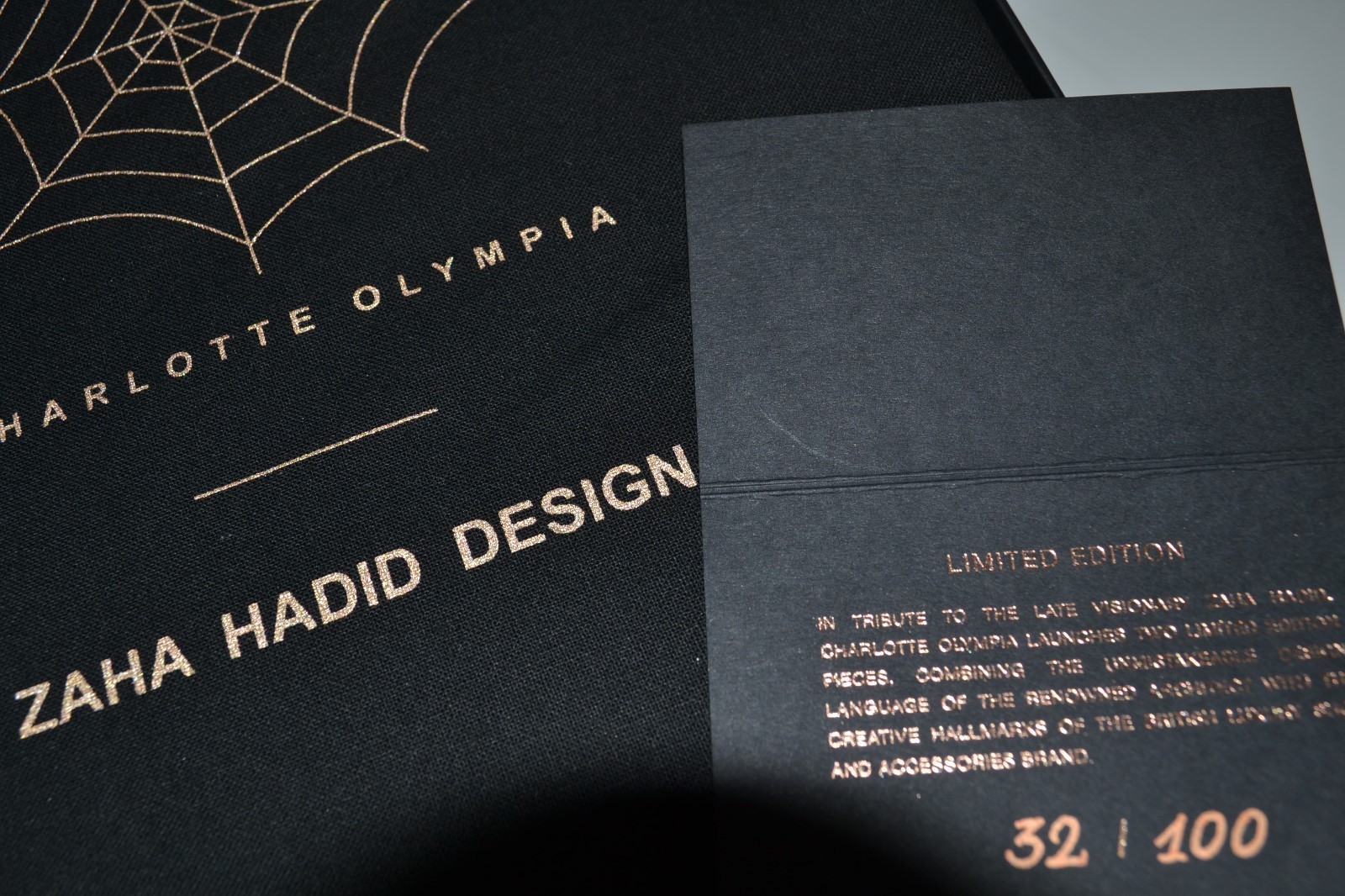 Charlotte Olympia Zaha Hadid Nuovo Nero con Zeppa Limitata Edizione Nuovo Hadid 38 a1923a Charlotte Olympia Zaha Hadid Nuovo Nero con Zeppa Limitata Edizione Nuovo Hadid 38 a1923a