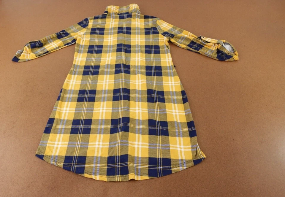 Vestido camisa Rue21 feminino tamanho médio amarelo marinho xadrez manga aba rolo gola V - Imagem 3 de 4