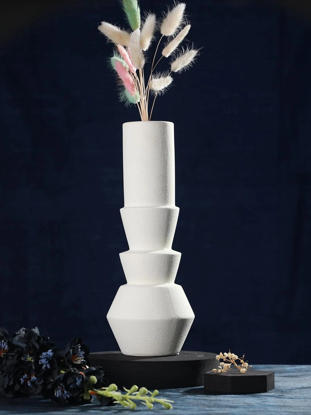 Decorative Ceramic Vase Pot for Home Decor Flowers Plants Living Room