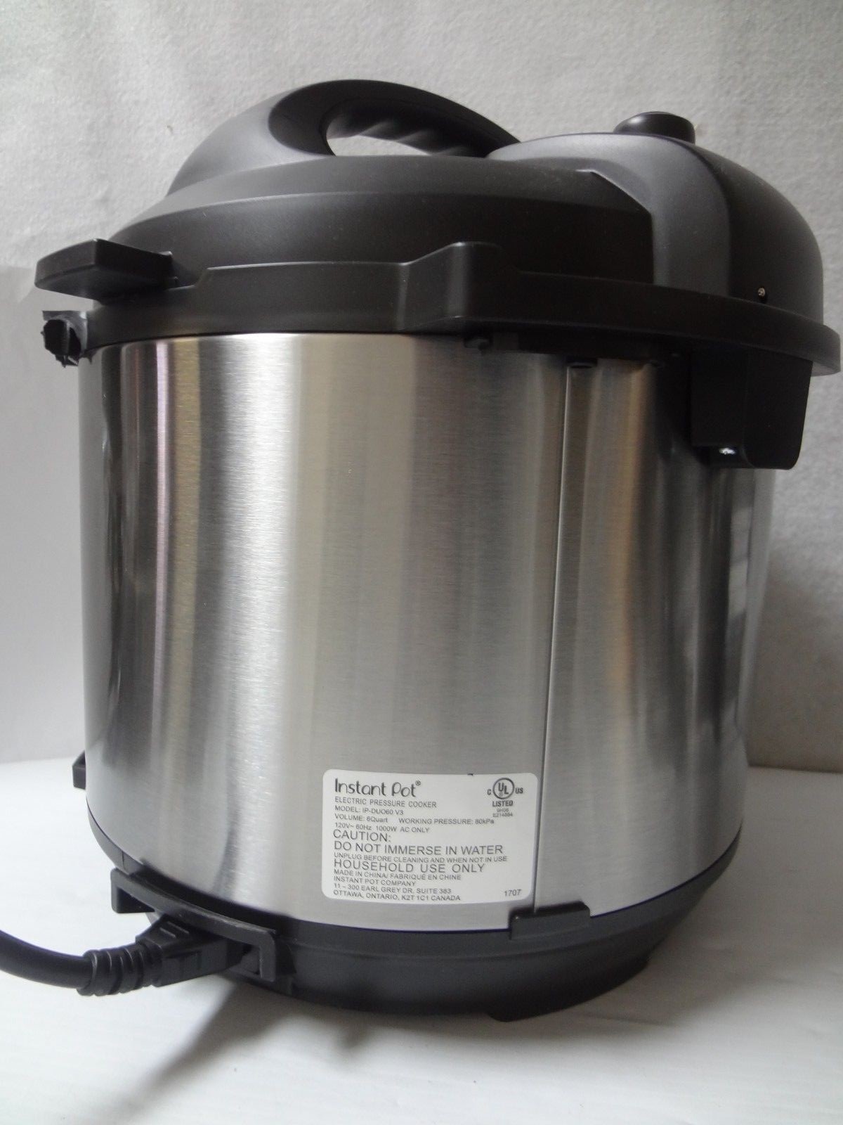 Instant Pot IPDUO60 V3 7 in 1 Programmable Stainless Steel Pressure
