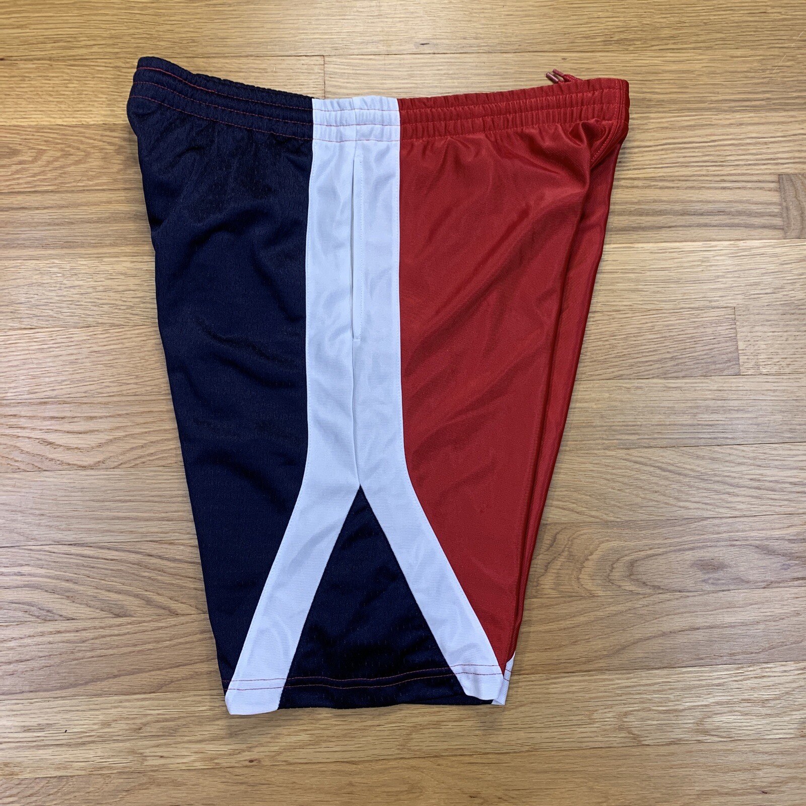 And1 Men's Athletic Basketball Shorts Size Medium Red… Gem