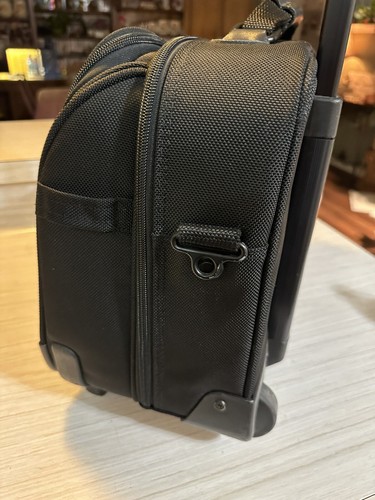Briggs & Riley 14" BRW14 Rolling Tote Duffle Briefcase Extended Handle Black EUC - Picture 9 of 10