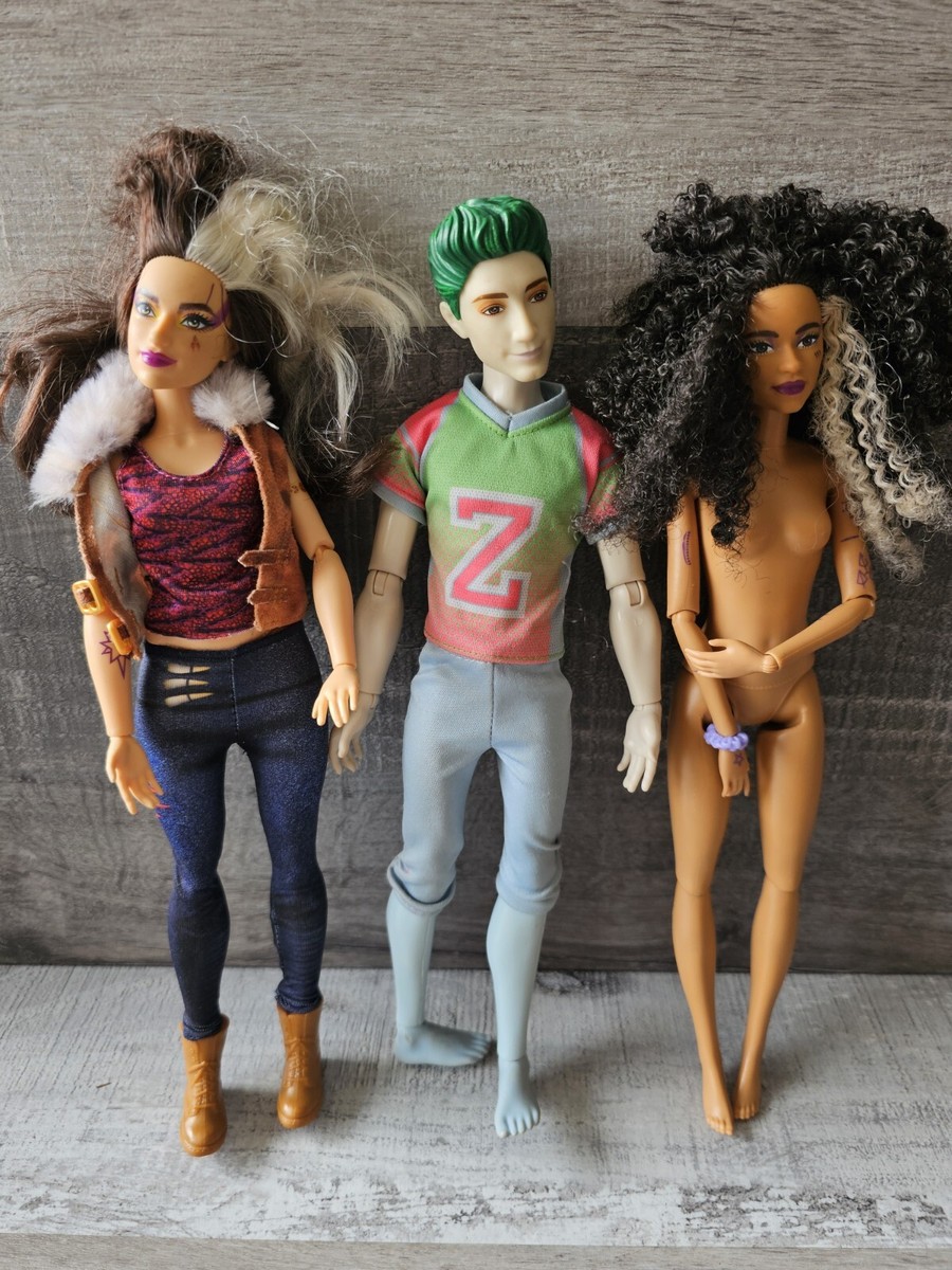 Disney Zombies Zed Football Player Doll Lot Willa Lykensen Veni