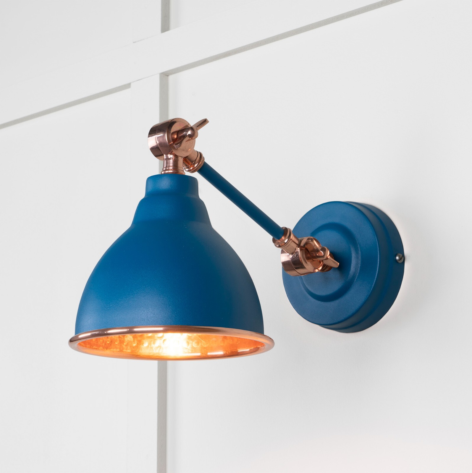 From The Anvil 49717SU Hammered Copper Brindley Wall Light in Upstream