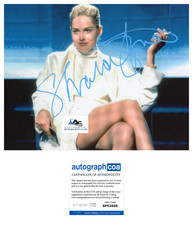 SHARON STONE AUTOGRAPH SIGNED 8X10 PHOTO BASIC INSTINCT ACOA
