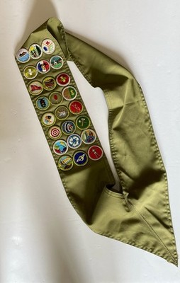 BSA 29'' Standard Olive Green Uniform Sash with 24 Merit Badges