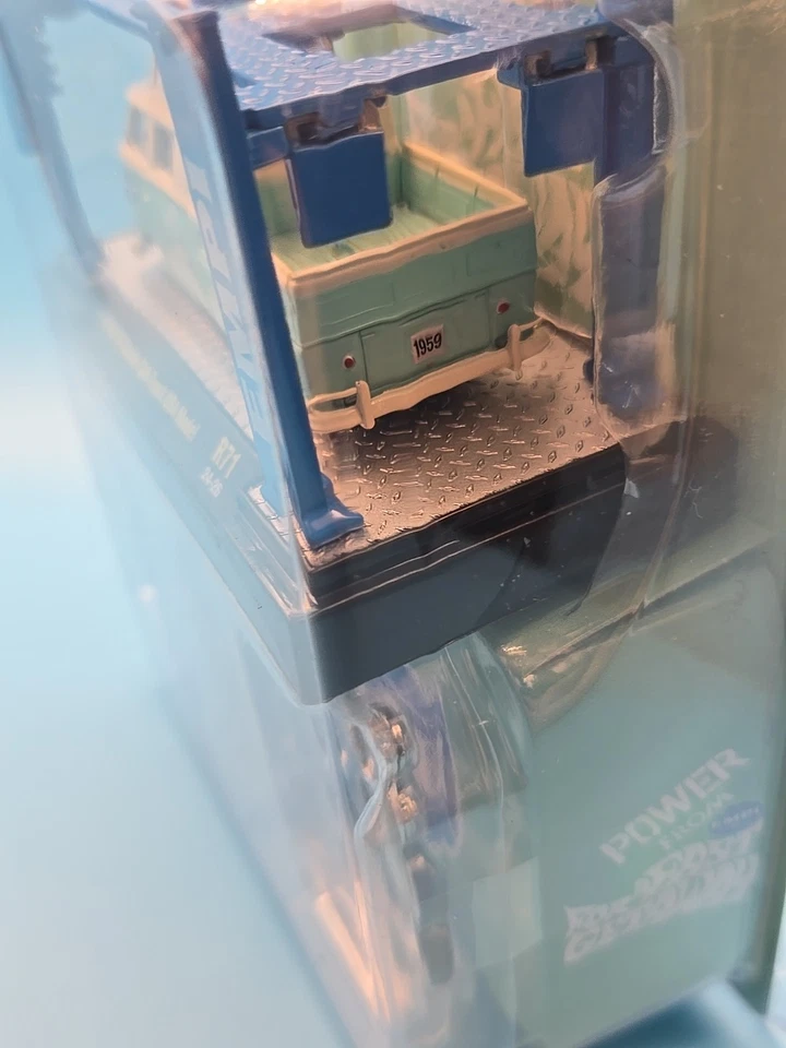 M2 Machines 1:64 Model-Kit 1959 VW Double Cab Truck USA Model R71 24-26 - Image 4 of 4