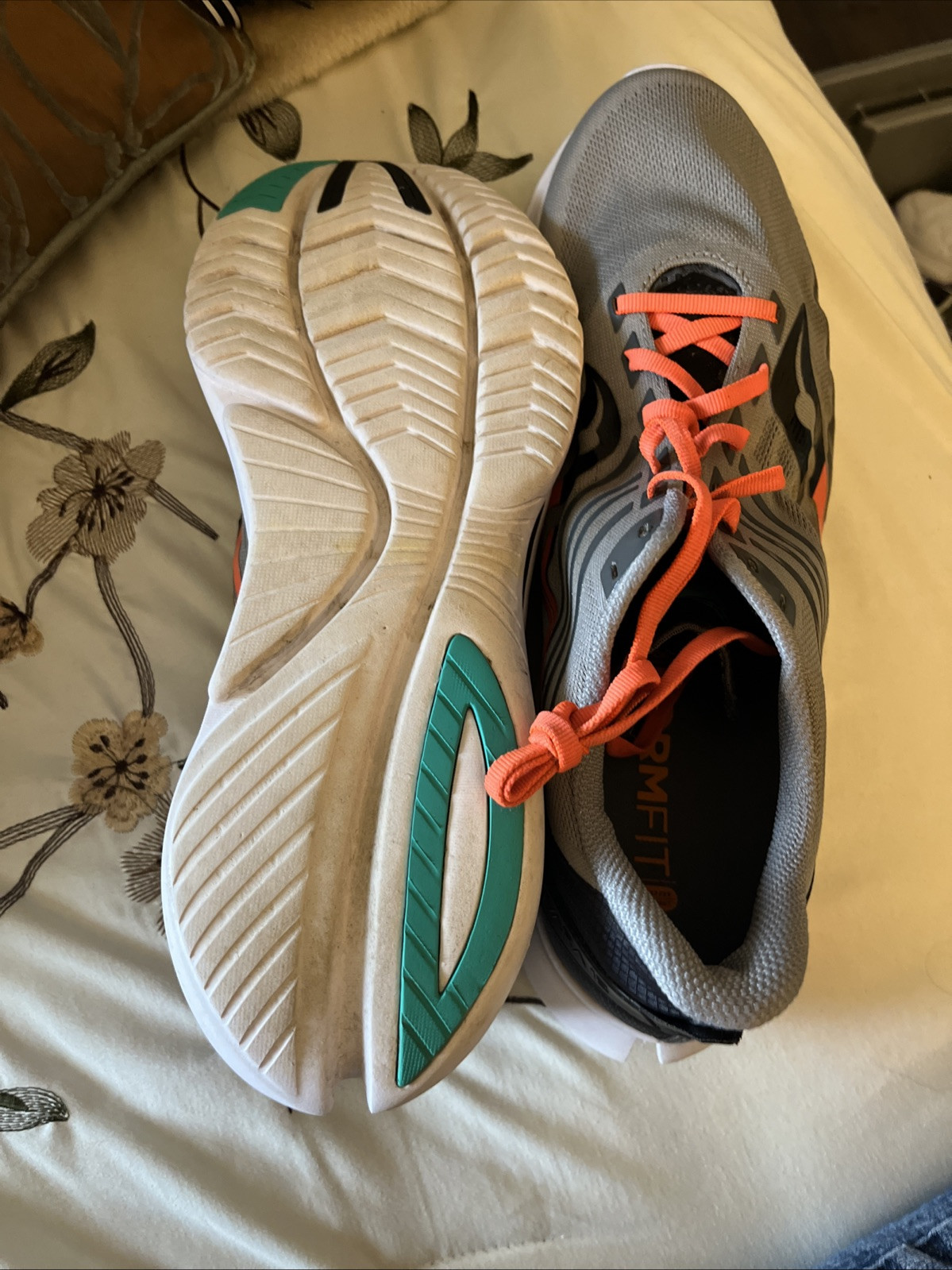 SAOLA Uomo 12 5. Kinmara. Saucony