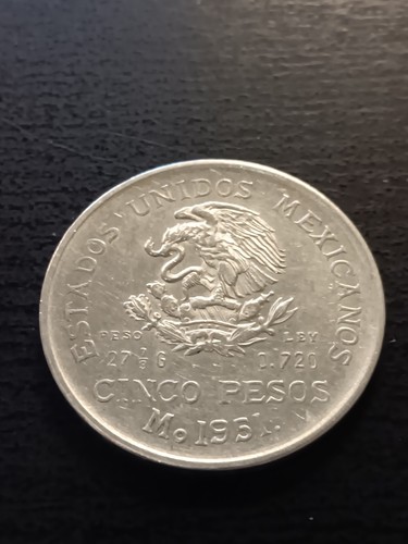 1951 Cinco Pesos .720 Silver Coin - Picture 2 of 2
