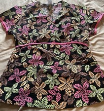 Women s SB Back Cinched Floral Print Scrub Top Size Small