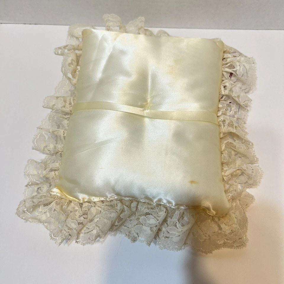 Anillo de boda vintage barra almohada satinado encaje imitación floral 12 x 12" Foto 4 de 4