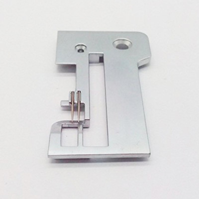 NADELPLATTE 4 GEWINDE PASSEND FÜR BROTHER 929D 1034D OVERLOCKER/SERGERS XB0306001 (90)