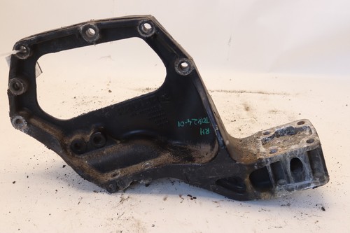 2012 KENWORTH T800 RIGHT PASSENGER PACCAR FRAME HORN SPRING HANGER BRACKET OEM