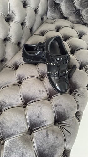 Valentino Garavani Rockstud In Calfskin Leather