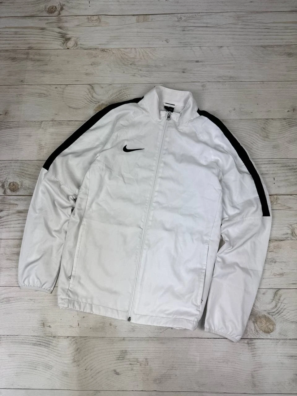 Vintage Nike Track Jacket Swoosh Nylon Men Size M White