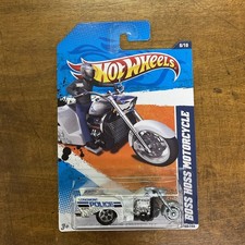Hot Wheels 2011 Factory Sealed Set HW Main Street Boss Hoss Motorcycle White