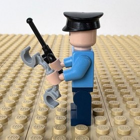 LEGO DC, Batman 2: Guard, RADIO, HANDCUFFS, sh0023, 10937, ARKHAM BREAKOUT, 2012