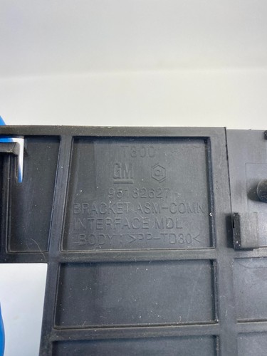 2012 2013 Chevrolet Sonic Communication Interface Module W/ Bracket 22903686 - Picture 9 of 12