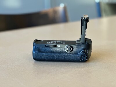 Canon BG-E11 für Canon 5D MKIII vom händler Private-Fotografie.nl