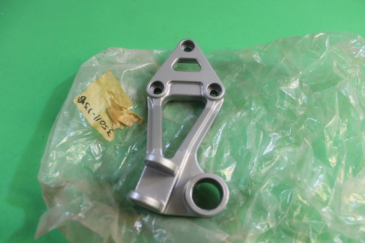 NOS Kawasaki 1988-1997 ZX600R Ninja Right Muffler Stay Footpeg