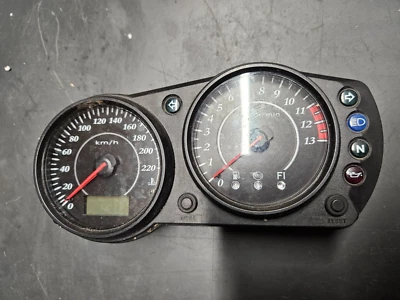 compteur Kawasaki ER6F ABS de 2008 avec 58275km - Photo 1/4