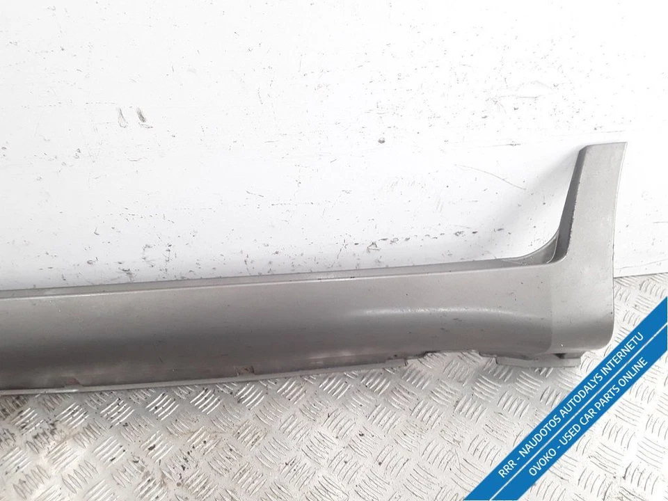 Hyundai ix 55 2009 3.0crdi left side skirt sill 877613J000 diesel 176KW - Image 4 of 4