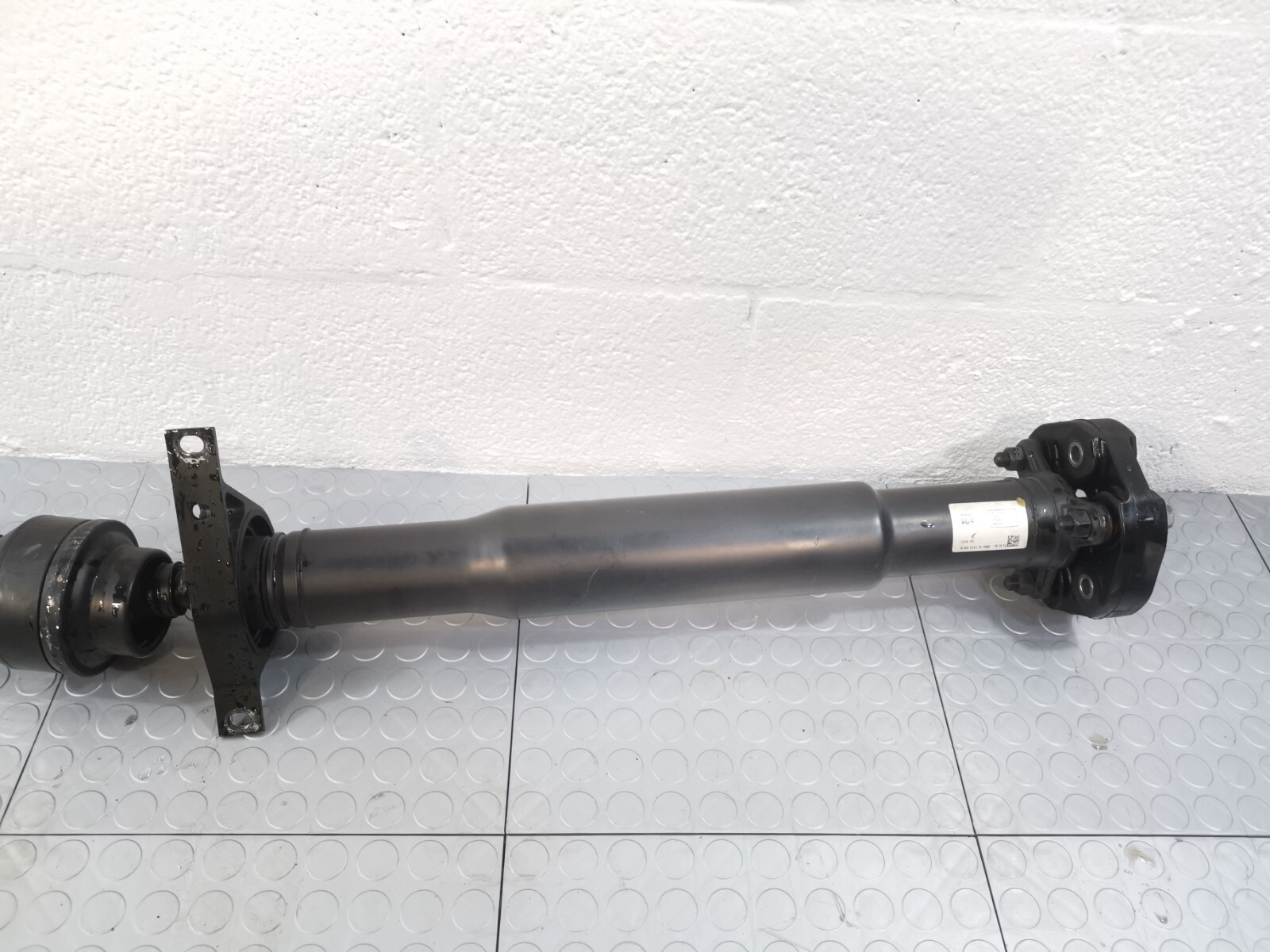 2013-2016 MASERATI QUATTROPORTE REAR AXLE DRIVESHAFT DRIVE SHAFT 06700085430