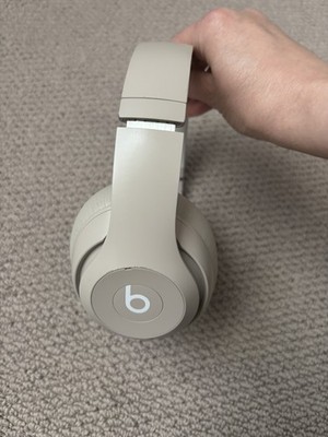 Beats Studio Pro Wireless Over-Ear Bluetooth Headphone