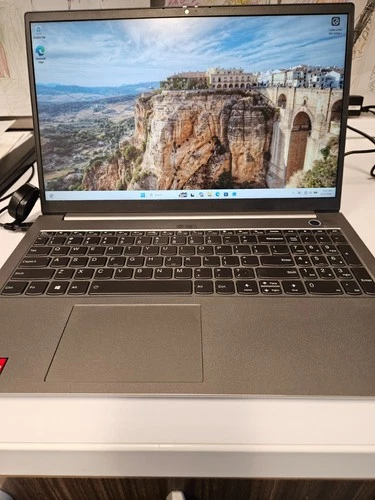 NEW LISTINGlenovo thinkbook 15 g2 are