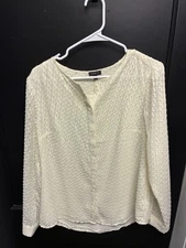 Talbots Ivory Textured Ladies Long Sleeve Blouse - Size 10