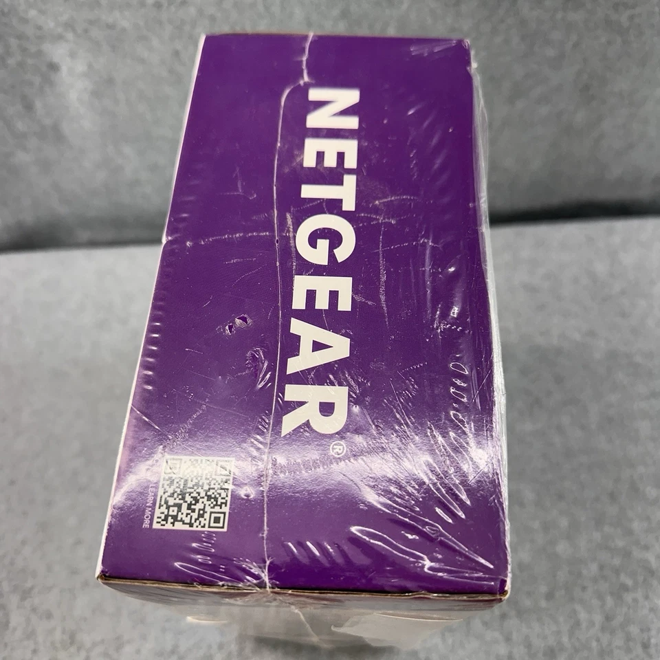 NETGEAR AC1200 Smart WiFi Router R6220 Dual band Gigabit 300-900 Mbps SEALED - Image 2 of 4