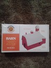 HO Scale Bachmann 5 Plasticville USA Farm Barn Red White New Sealed  — photo 3
