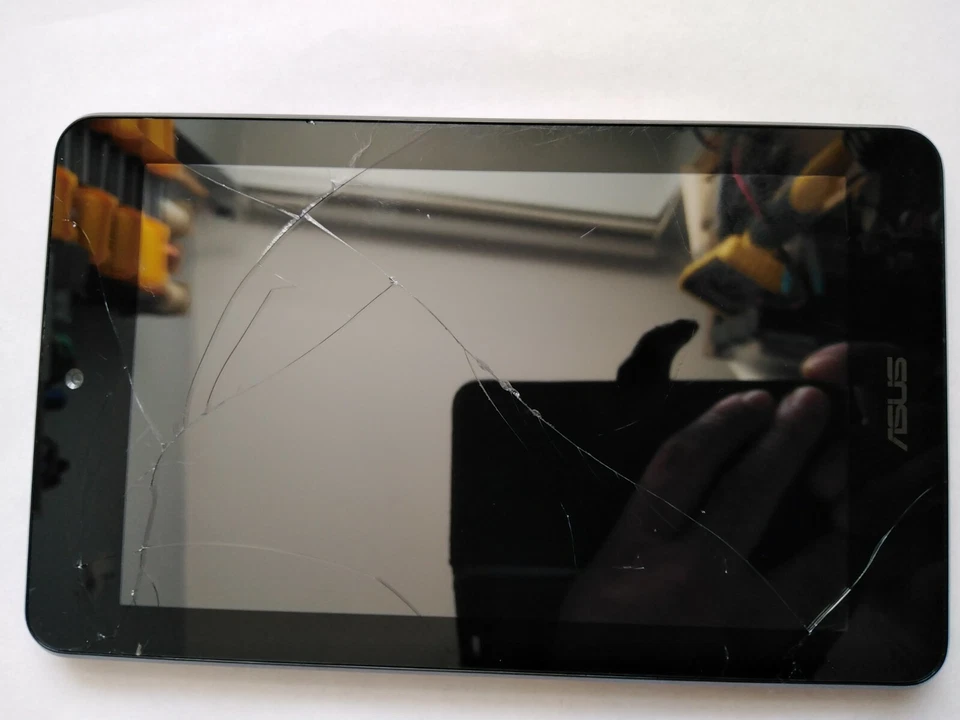 Asus Memo Pad HD7 Android Tablet 16GB K00B (ME173X) Wifi Black and Dark Blue - Image 2 of 4