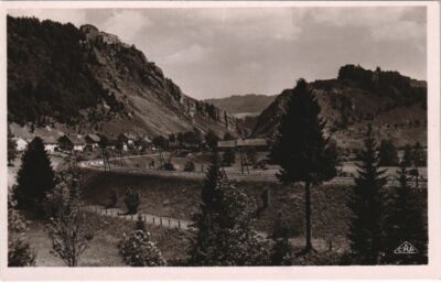 Old postcard La CLUSE-et-MIJOUX Forts de Joux et du Larmont (1115800)