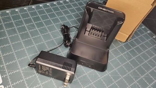 Hoover ONEPWR Charger ONLY FOR BATTERY 