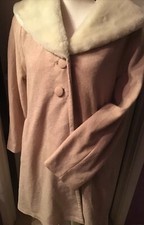 City Girl Fun Swing Coat Womens Sz Large Nude With Faux Fur Collar Knee Length