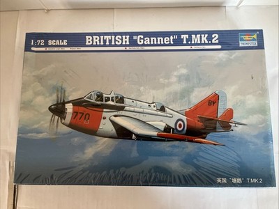 TRUMPETER 1/72 Plastic Aircraft Model British ''Gannet'' T.Mk.2  #01630  *sealed*